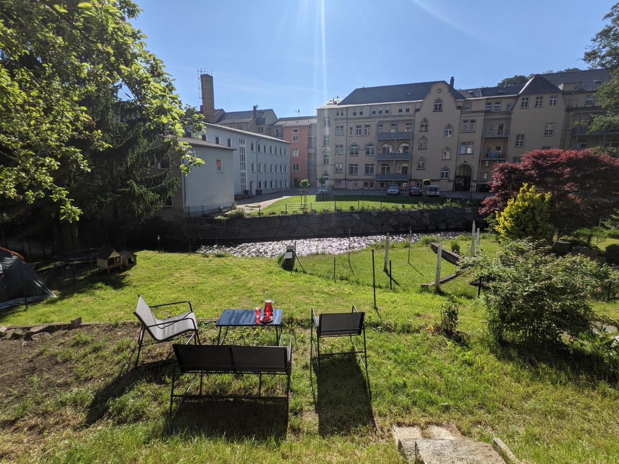 F2 - Urlaubsmagie Sauna, Whirlpool, Pool & Garten Sebnitz Exteriör bild
