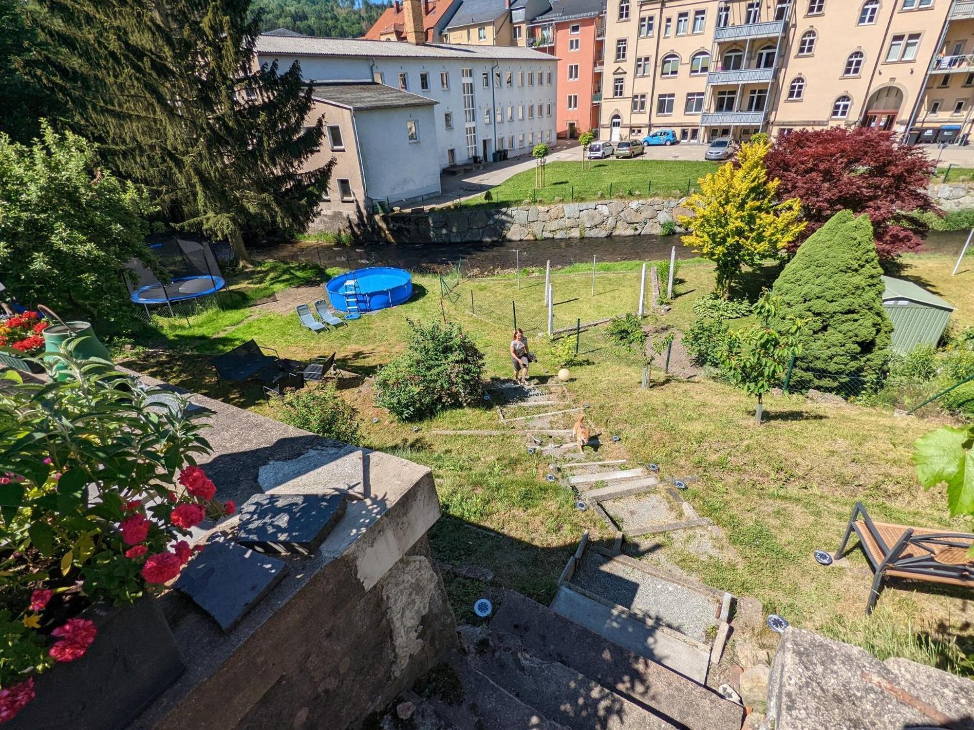 F2 - Urlaubsmagie Sauna, Whirlpool, Pool & Garten Sebnitz Exteriör bild